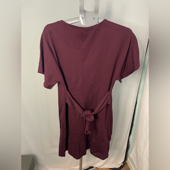 Express Burgundy mini dress size‎ medium - Picture 5 of 9